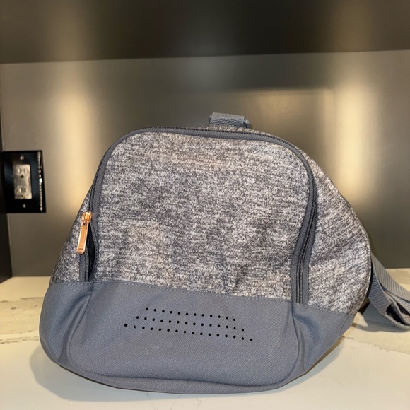 Adidas Duffel Bag - Picture 4 of 6